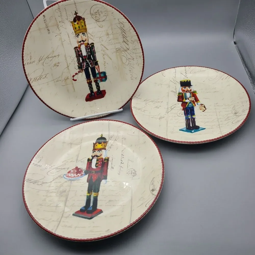 Williams Sonoma Set (3) Nutcracker Salad Plates 8.5